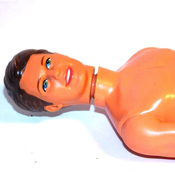 12" 1990 Mattel's  Ken in Green Power Ranger Cosplay Outfit - Picture 8 of 9